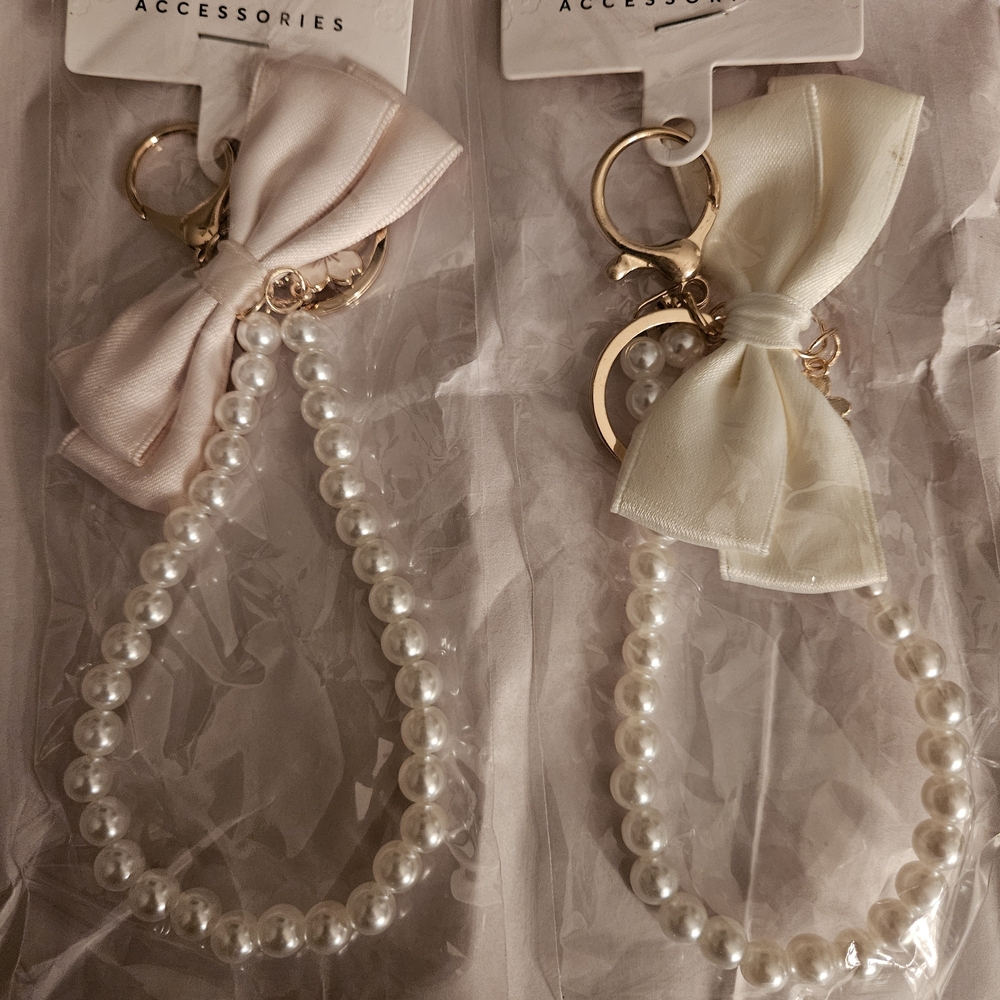 Elegant Pearl Bow Bag Charm BUNDLE OF 6